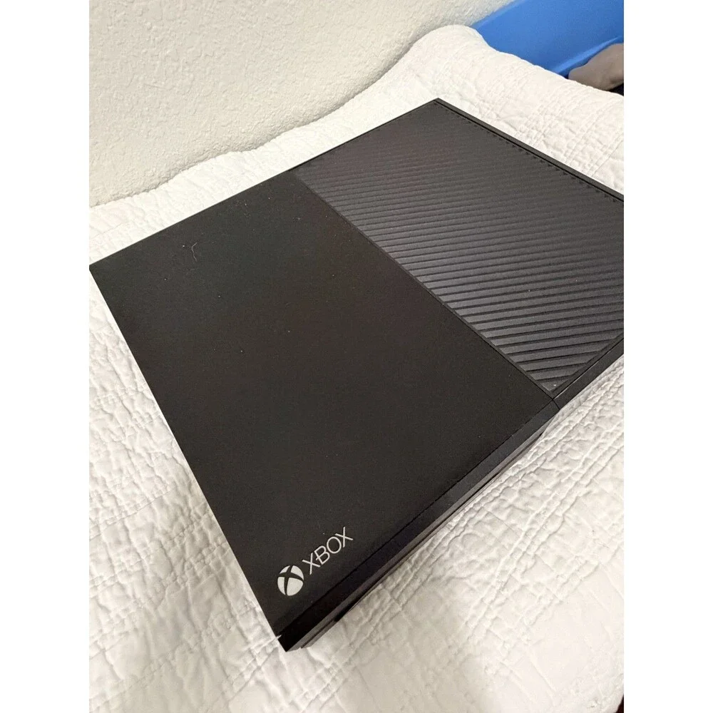 Microsoft Xbox One 500GB Home Console - Black (1540)